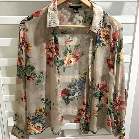 Forever 21 long sleeve shirt - Picture 1 of 3
